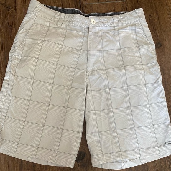 O'Neill Black and White Checkered Shorts - Picture 3 of 8